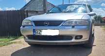 Vând Opel Vectra B