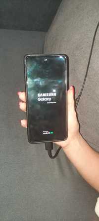 Samsung Galaxy A53 5G  Неразличим от Нов Гаранция 1 год Комплектт