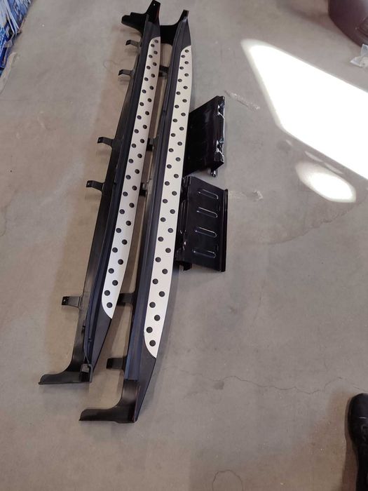 Степенки за Kia Sorento (2010-2014) - Спорт с лек ДЕФЕКТ!