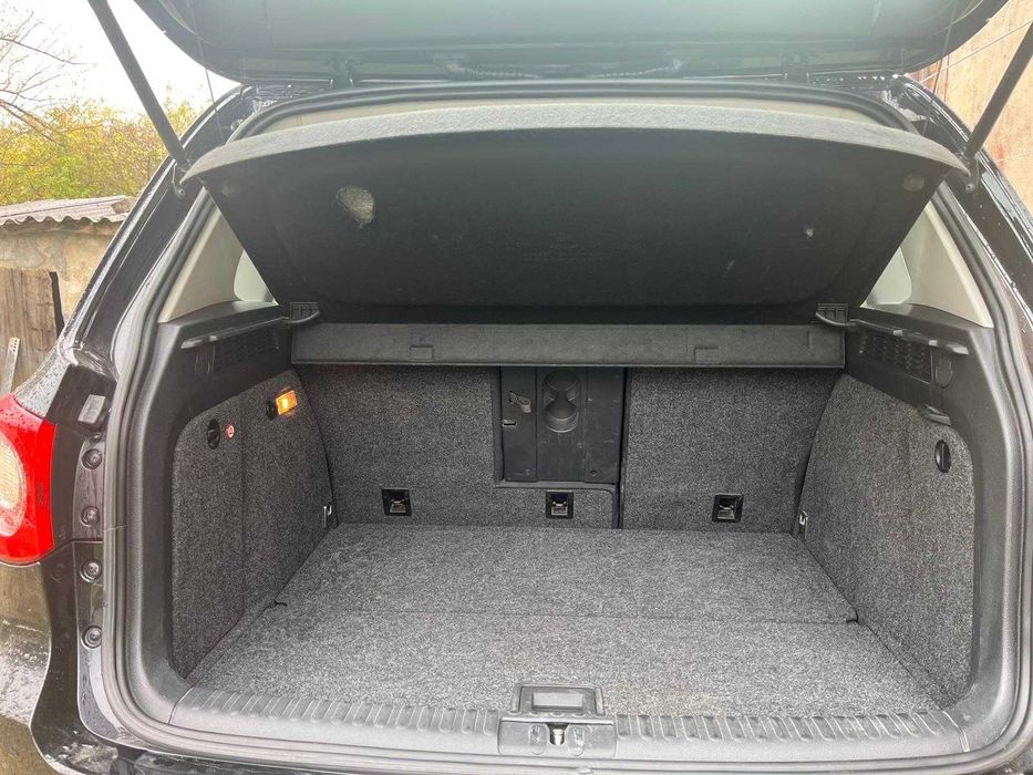 Vand Vw tiguan 2.0 tdi 4x4 2010 Euro 5 Km 211000 reali Pret 7500 E neg