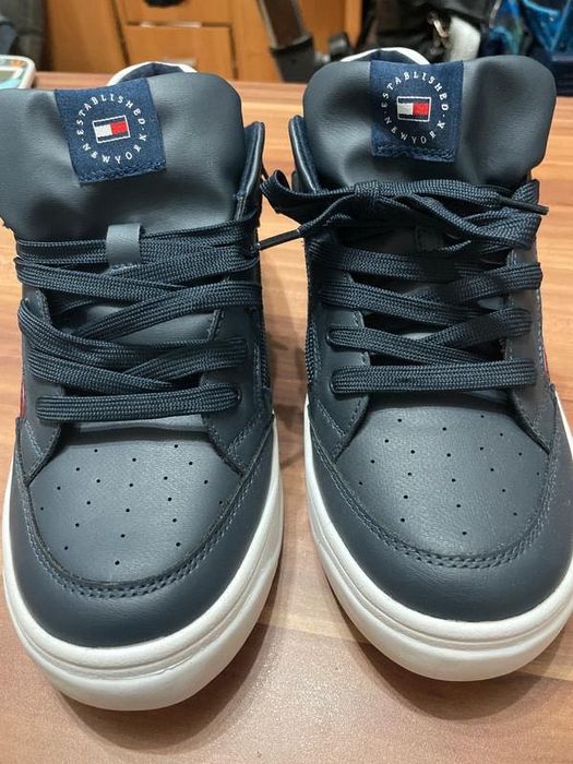 Adidasi tommy hifiger