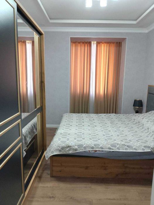 Срочно Продаётся квартира рядом Кадышева базар 3 Комнатный Новостройка