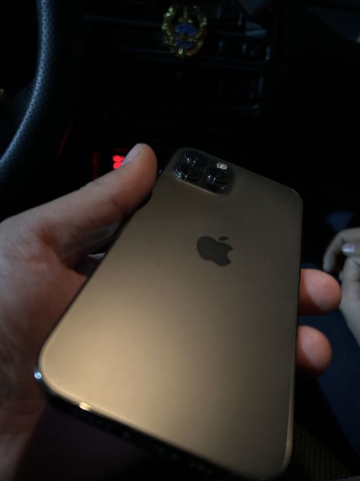 Iphona12pro256г срошно
