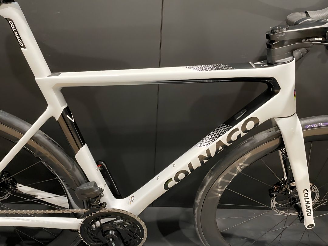 Cursiera Colnago V3 2024 Carbon Sram Force D2