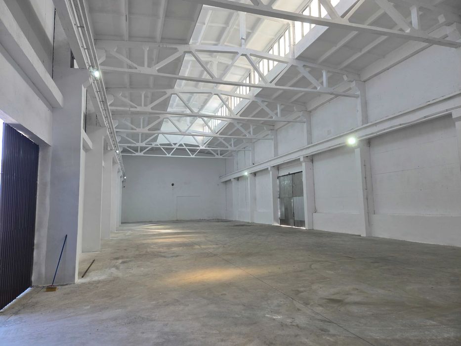 2.2-3.5 EUR MP HALA INDUSTRIALA 320 MP 360 MP  1000 MP 2500 MP