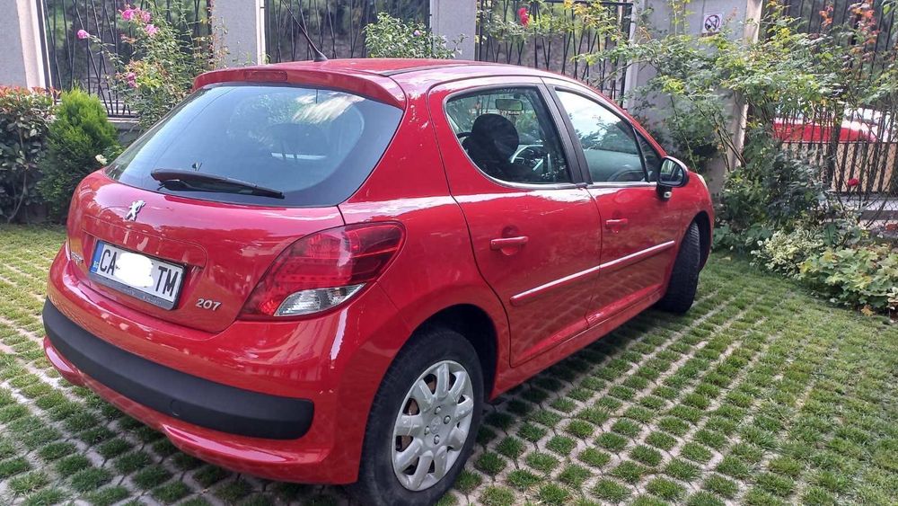 Peugeot 207 diesel 2012г