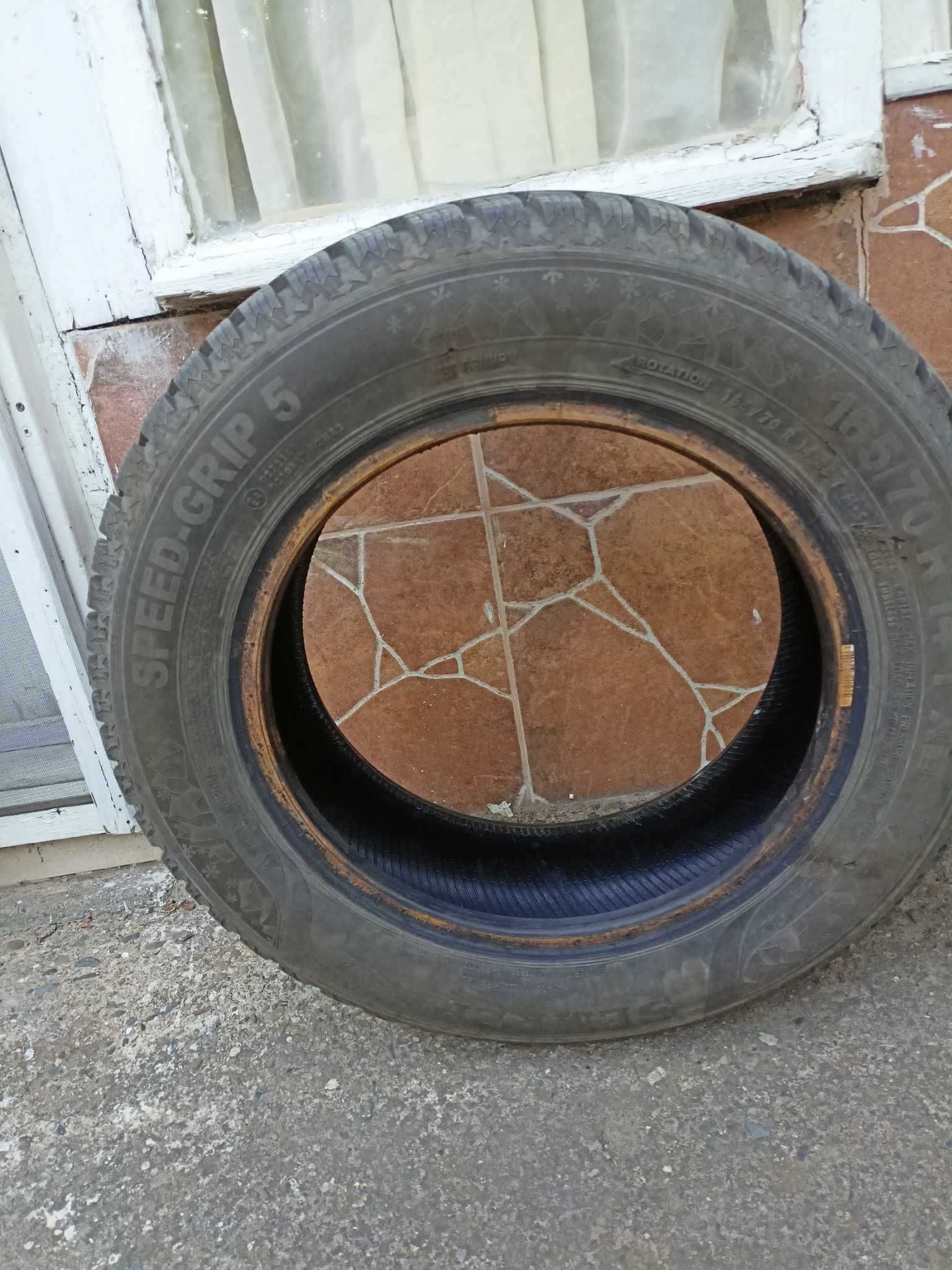 Зимни гуми SEMPERIT Speed-Grip 5 165/70 R14 81T - почти нови-DoT 2022