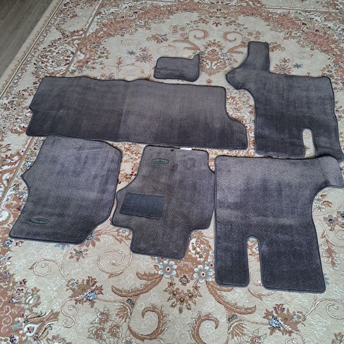 Салонные коврики на Делику