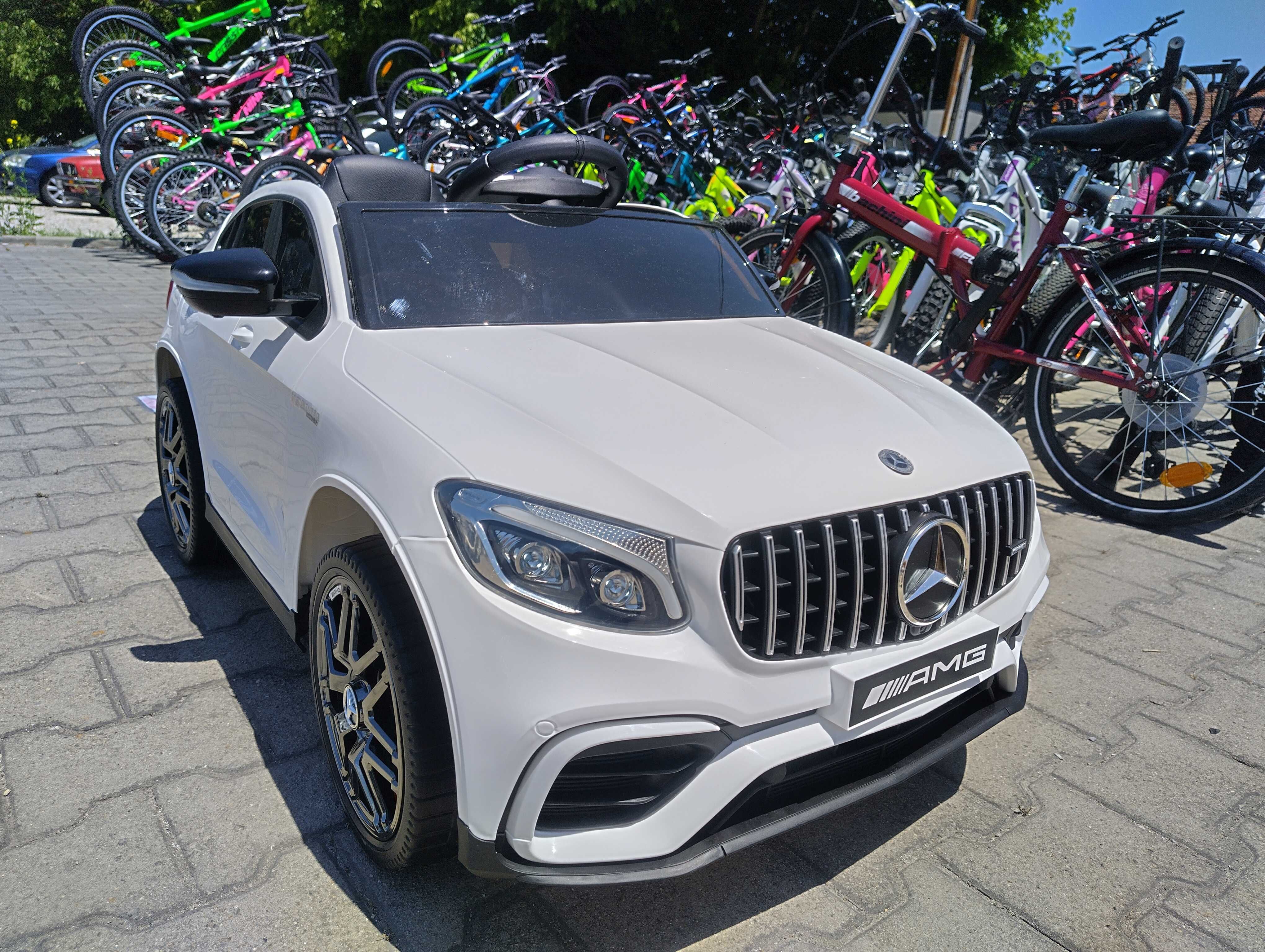 MERCEDES Акумулаторен джип GLC63 бял QLS 5688