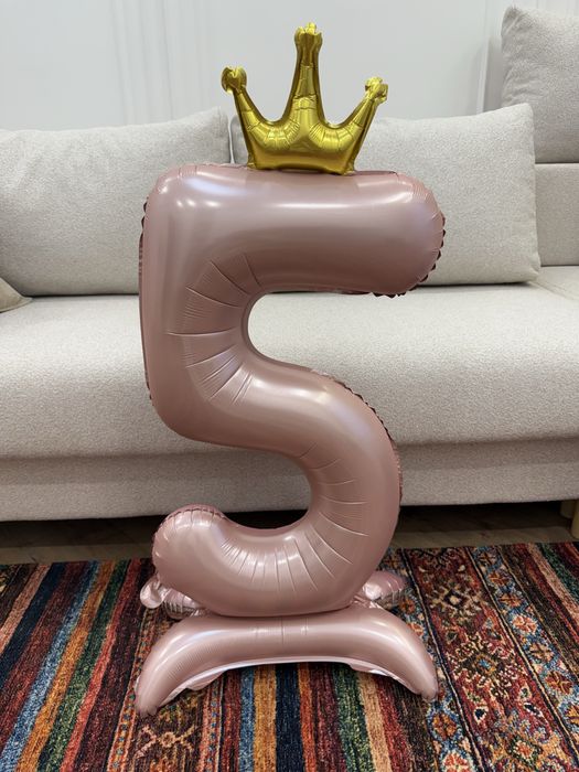 Отдам даром шарик цифрка 5 (пять)