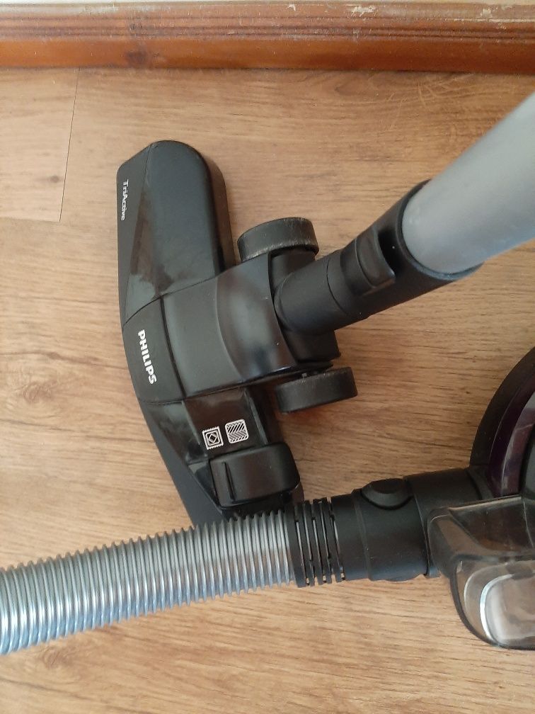 Прахосмукачка Philips FC9333