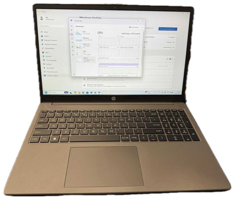 Hope Amanet P10/Laptop HP AMD Ryzen 5-7530U