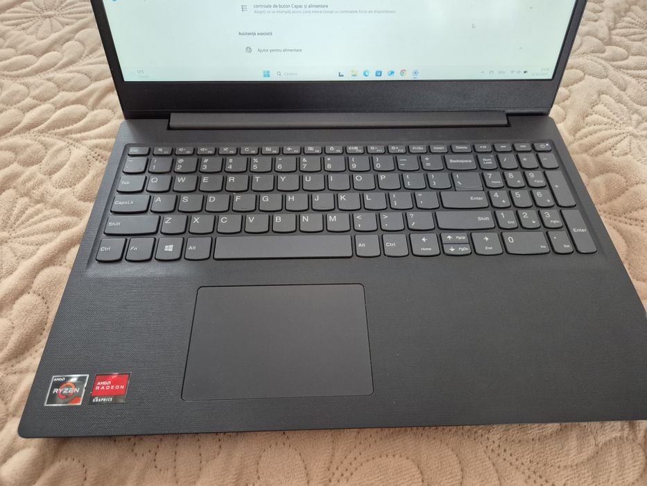 Laptop Lenovo V15 ADA
