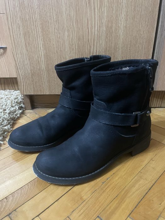 Ghete dama marimea 37