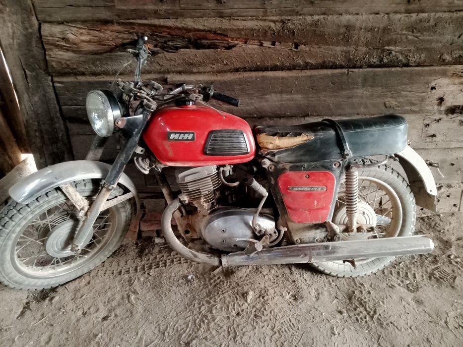 Мотоцикл Иж Планета 4