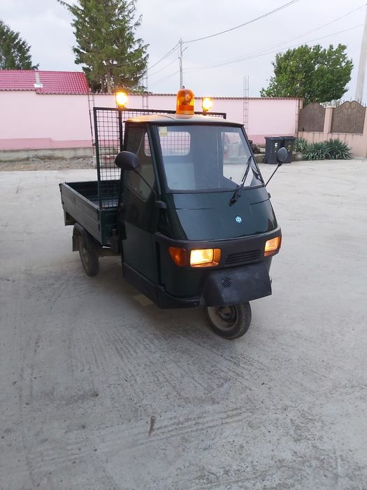 Vând Piaggio Ape 50