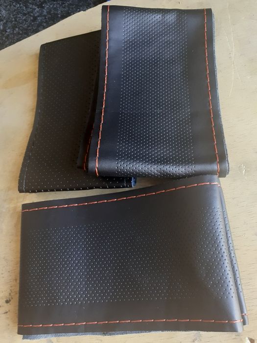 Huse pentru  volan din piele cu ac si ata