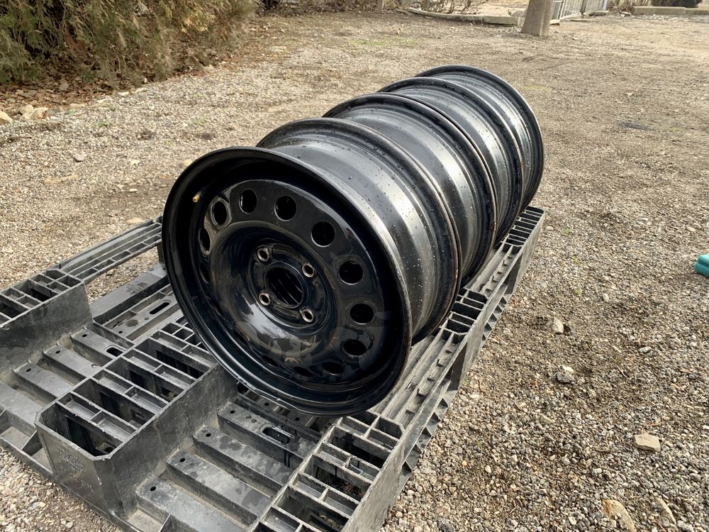 4бр.Оригинални джанти 15'' 4x108 ET52.5 за Ford Fiesta,Focus,Fusion,Ka