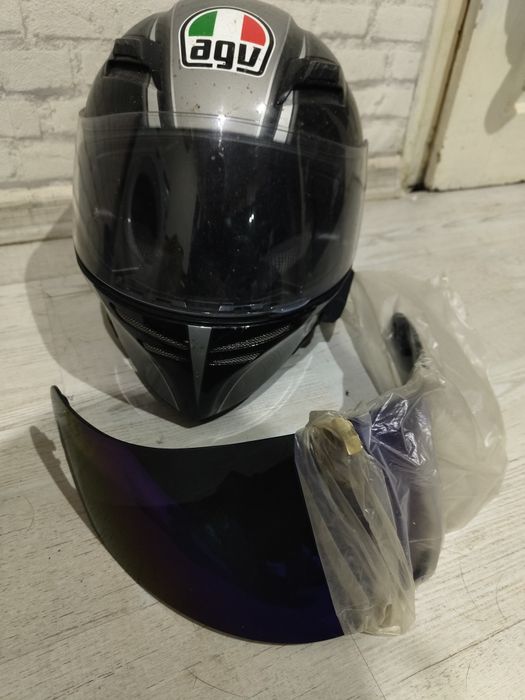 Каски за мотор !