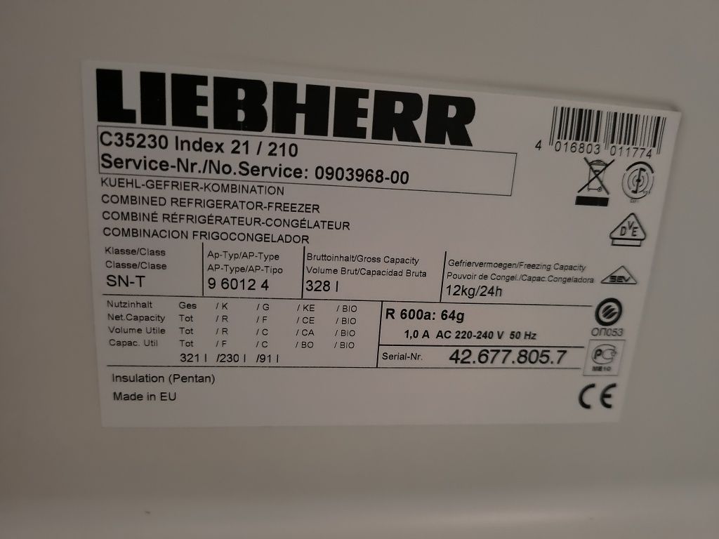 LIEBHERR хладилник с фризер