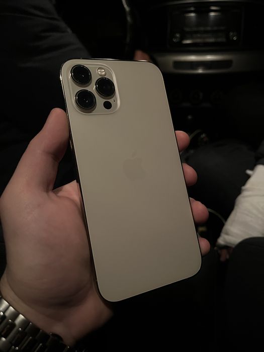 Айфон 12 про макс