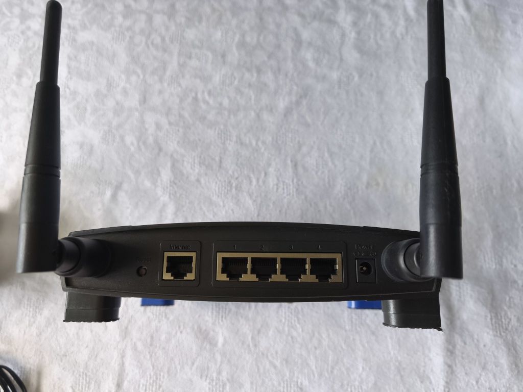 Рутер Linksys Wireless-G 2.4GHz
