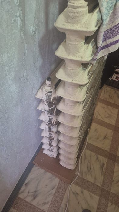 Продам чугунные батареи