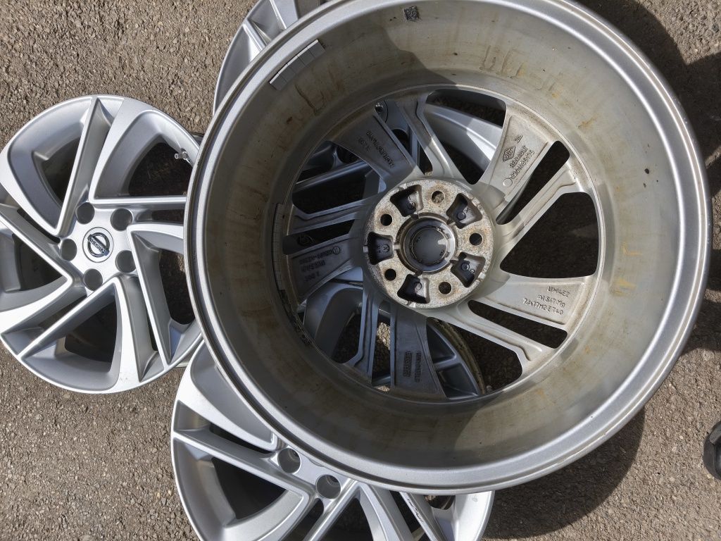 17" оригинални алуминиеви джанти за Nissan X trail/Quashqai...