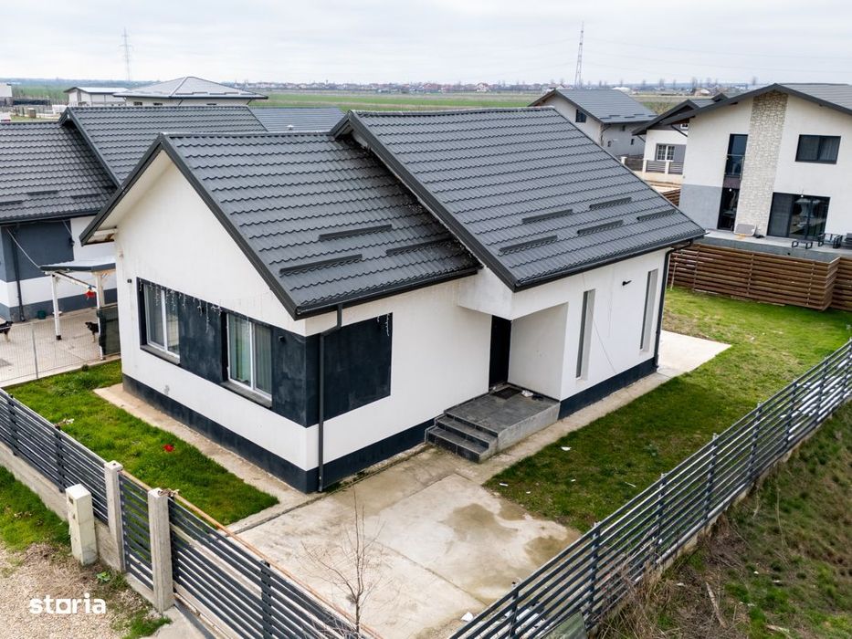 Casă modernă pe parter – 3 camere, 375 mp teren, disponibilă imediat .