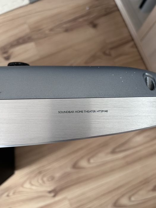 саундбар Philips HTS9140