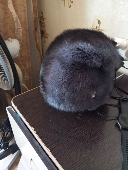 Продам норковый берет