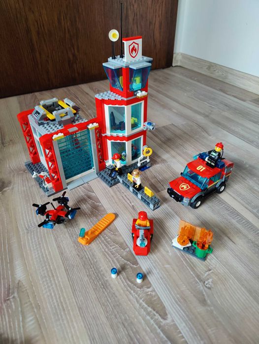 LEGO City Pachet Colectie - Detalii in descriere (se vând și separat)