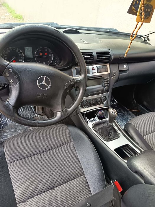 Vand sau schimb  preț  €1700 Negociabil