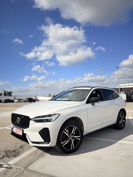 Volvo XC 60 Luxury White R-Design 2022