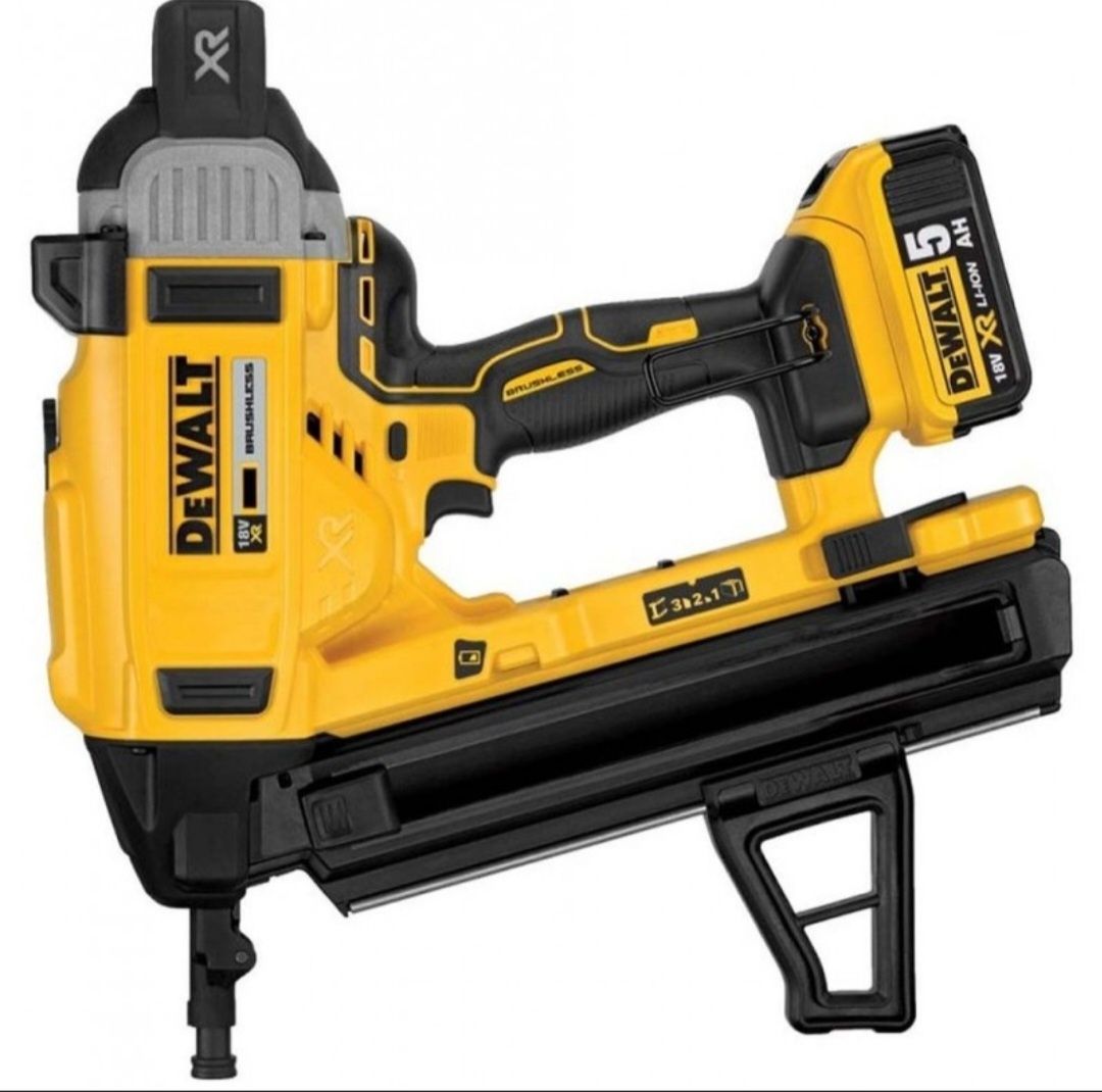 ПРОМОЦИЯ.Акумулаторен такер(пушка) Dewalt DCN890N