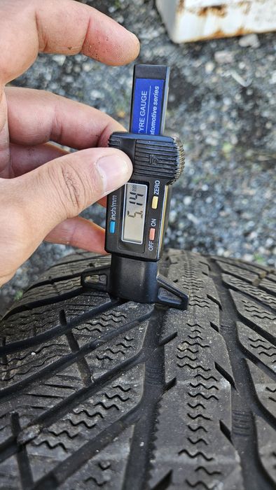 4бр гуми 235 65 17 купър