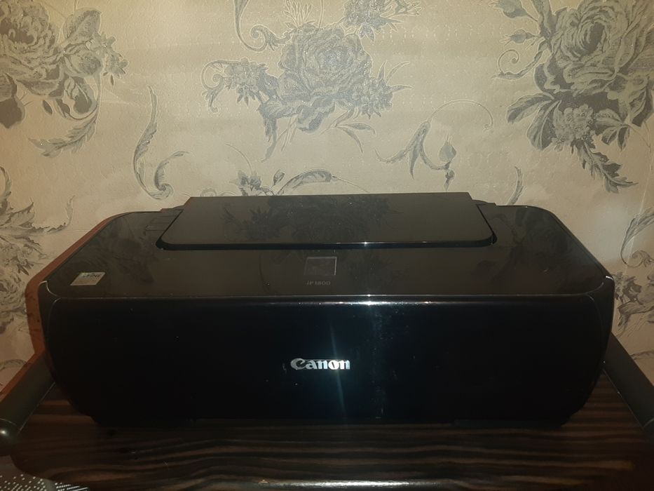 Продам принтер Canon ip1800