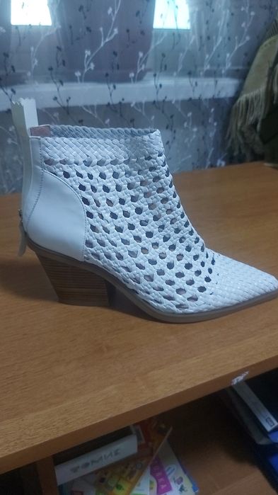 Продам казачки натуральная кожа