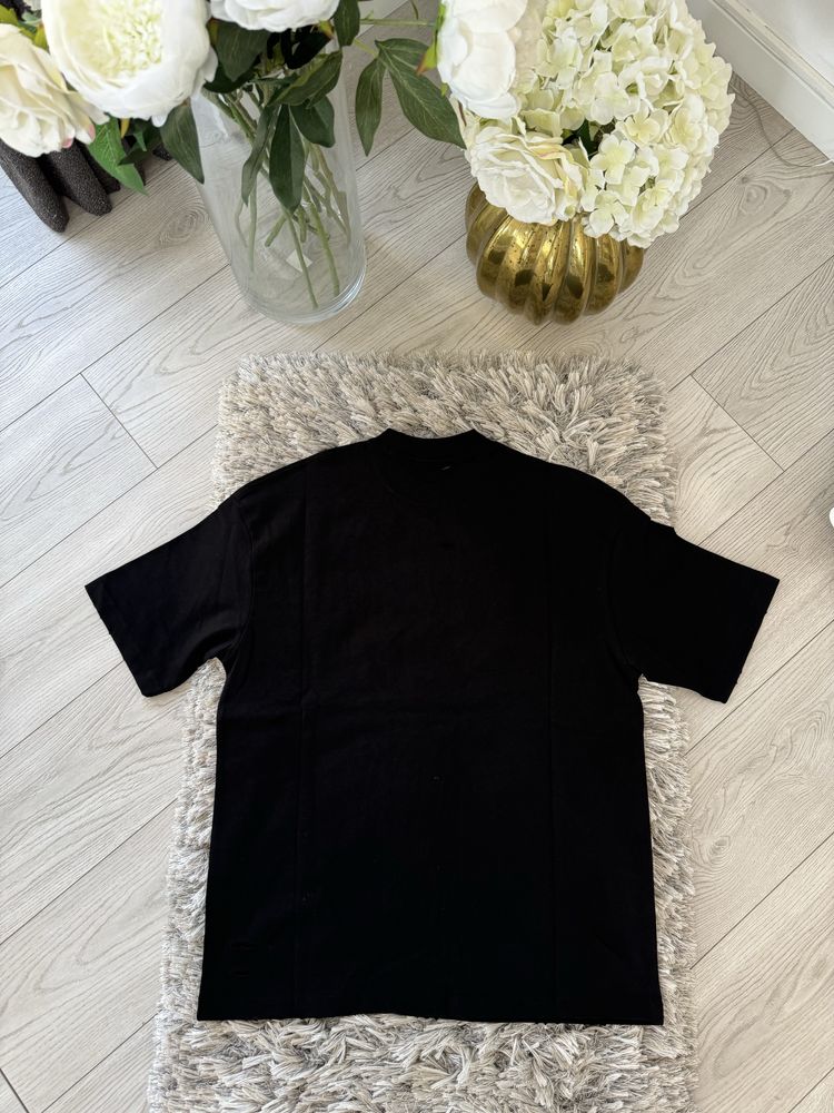 Tricou Balenciaga colectia noua