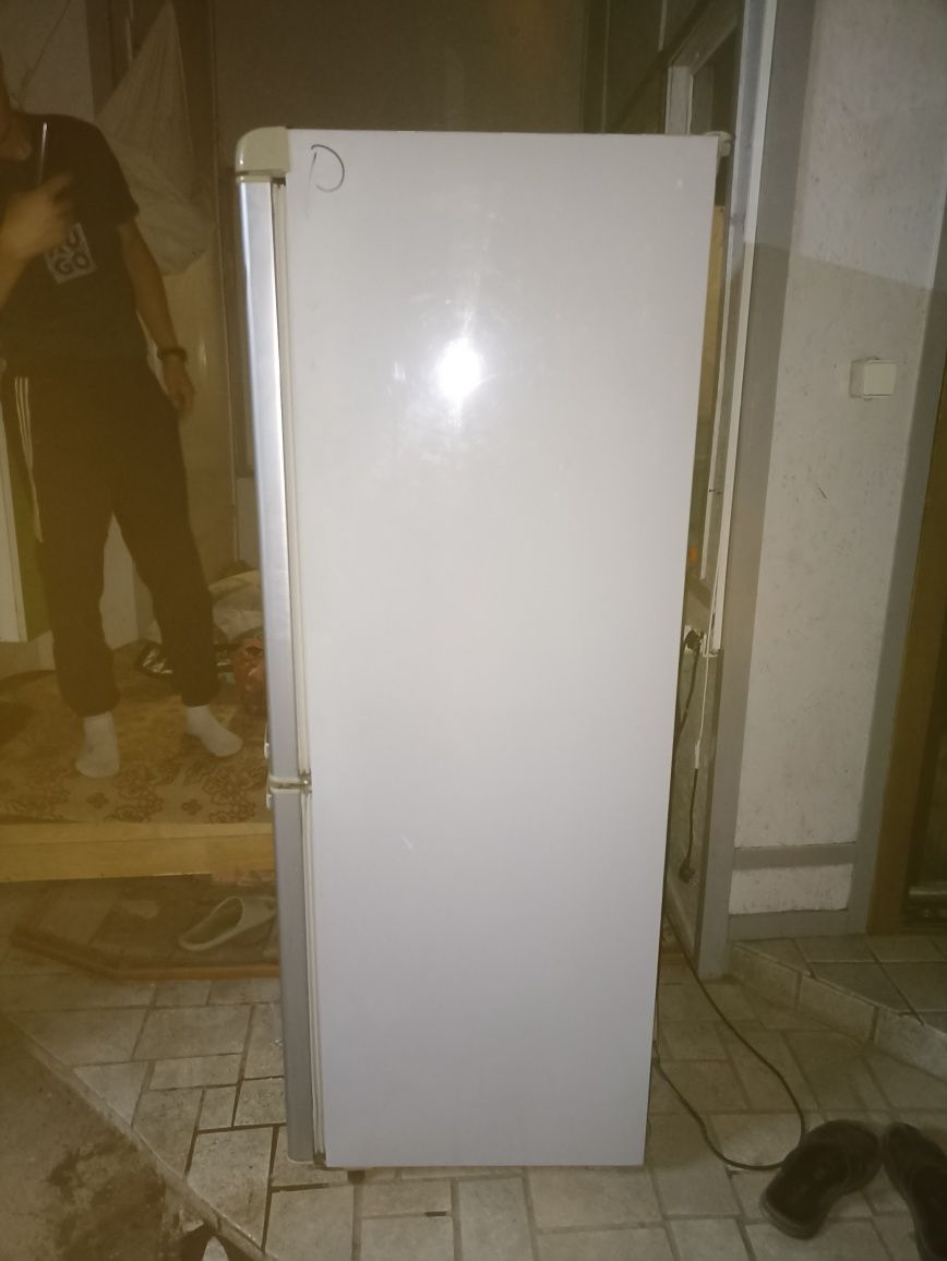 Холодильник жаксы