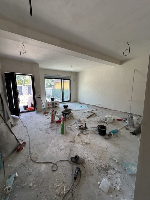 Amenajeri interioare Apartamente si case