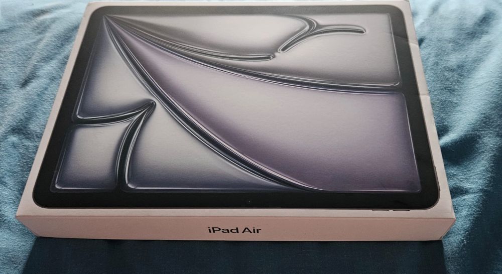 Tableta Ipad air 11 inchi 128 GB sigilata