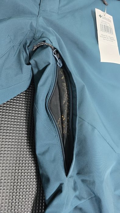 Columbia Titanium нов ски панталон М-L размер