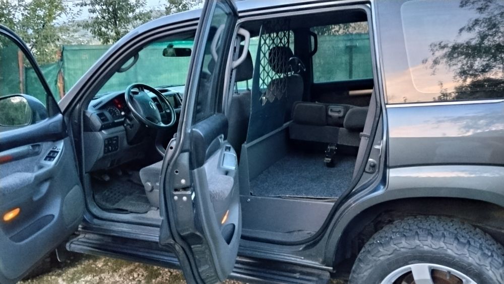 Toyota Land cruiser J 120 an 2003 autoutilitaraN1
