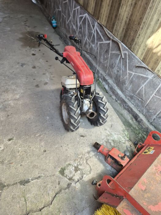 Motocultor cu motor honda 6.5 cp