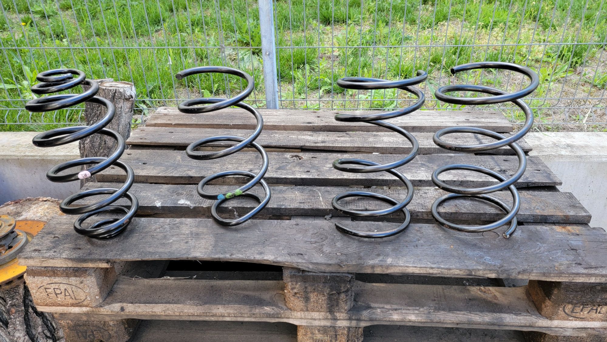 Предни и задни пружини,Honda Civik, BMW x3, Opel Zafira