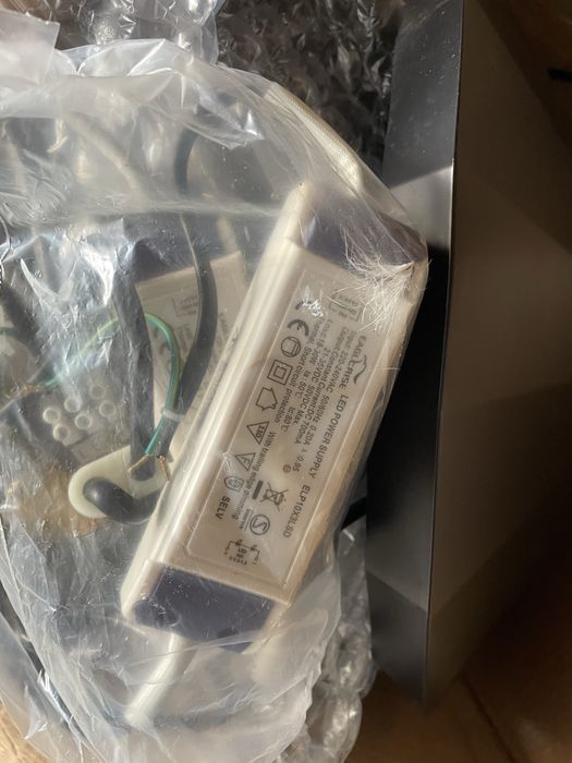 Класически килим- бял/екрю,145/200;Ikea лампи-2бр