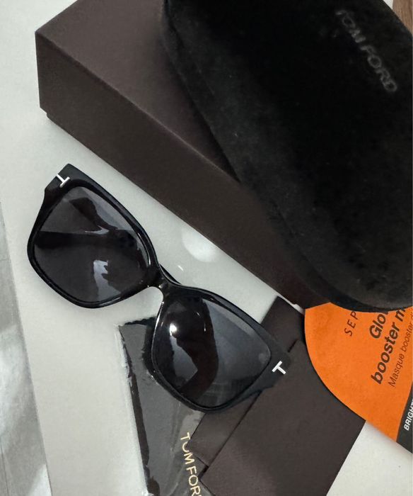 Солнцезащитные очки Tom Ford