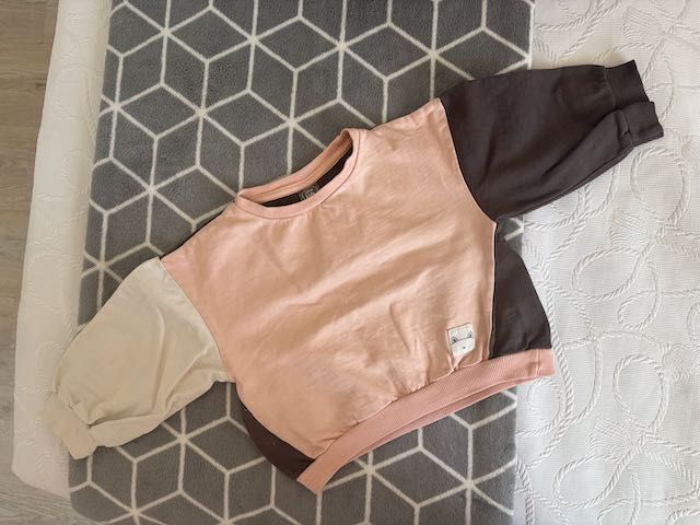 Дрешки за момиче 104 - 110 см.