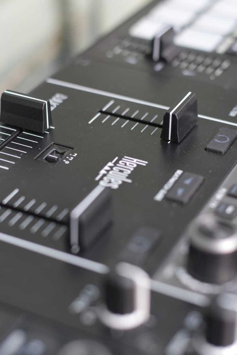 DJ Consola Hercules DJ control Inpuls 500